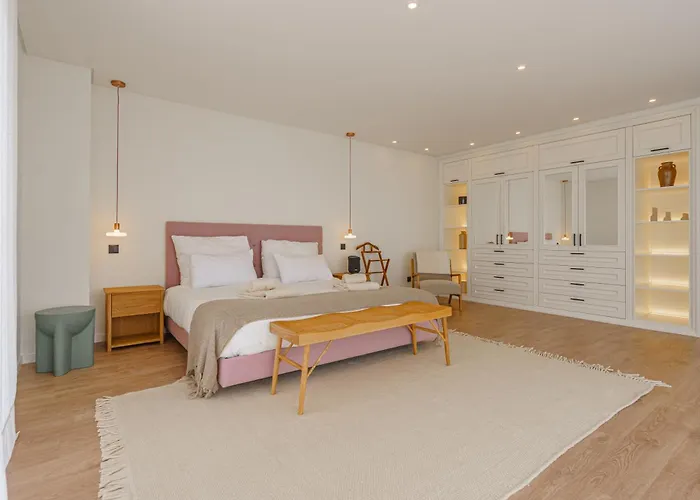 Villa Casa Evangeline, Luxury With Ocean View Lourinhã