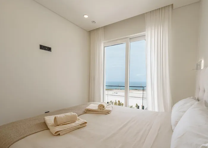 Casa Evangeline, Luxury With Ocean View * Lourinhã